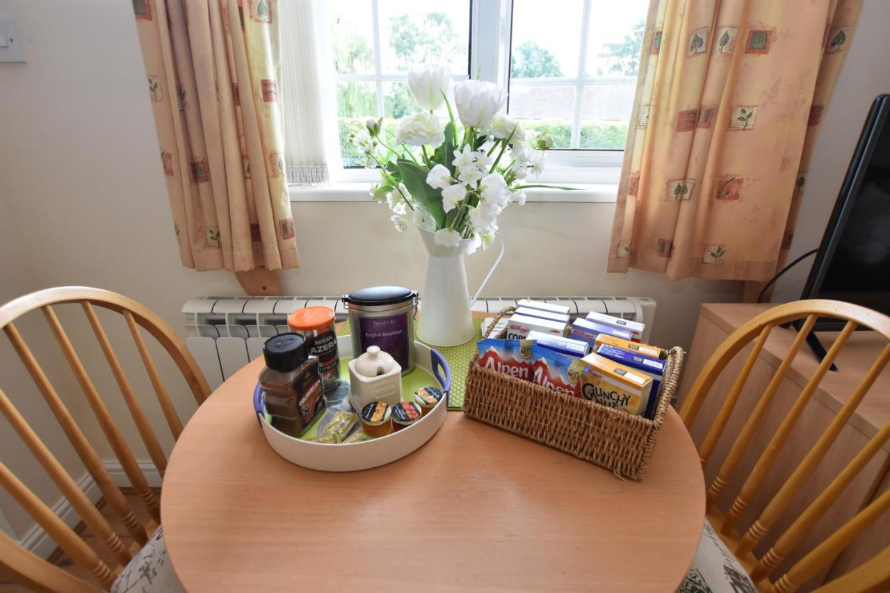Little Rushbrook Cottages Tanworth ภายนอก รูปภาพ